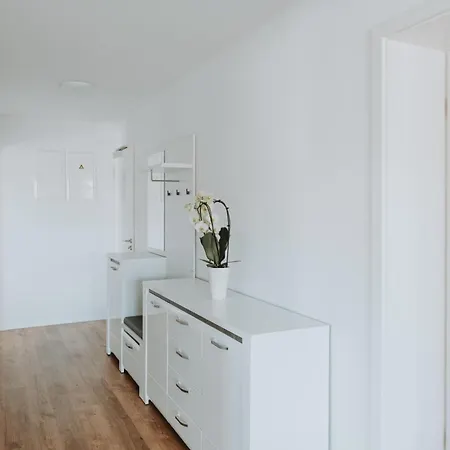 Apartments Naklo * Naklo