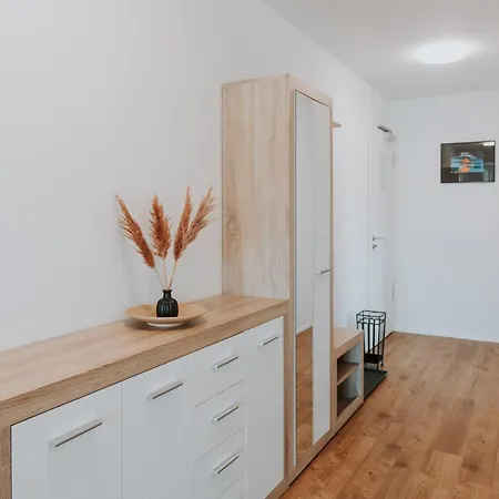 Apartments Naklo Naklo