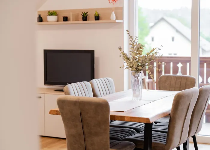 Lägenhet Apartments Naklo *