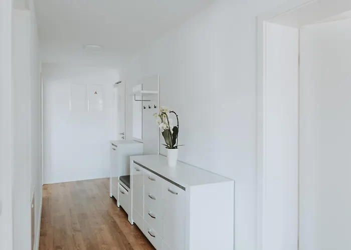 Apartments Naklo * Naklo