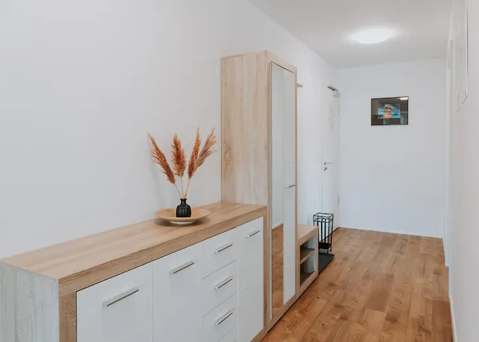 Apartments Naklo Naklo